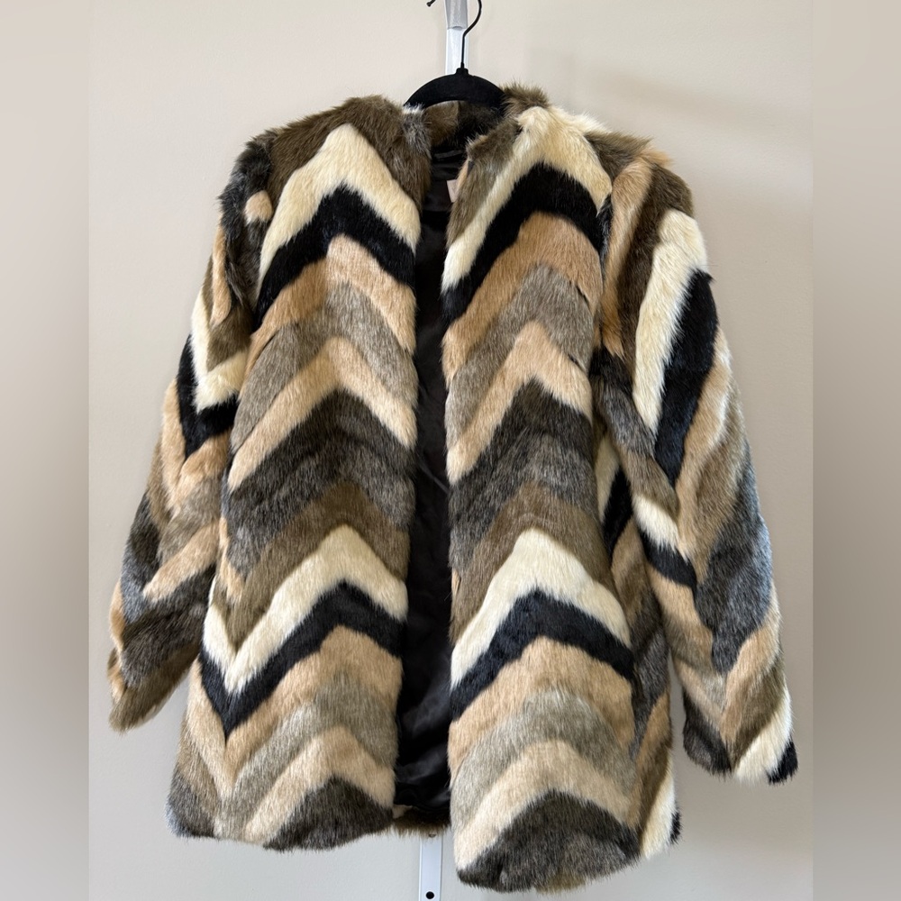 Amuse Society Chevron Teddy Jacket Multicolor Faux Fur Coat Size S